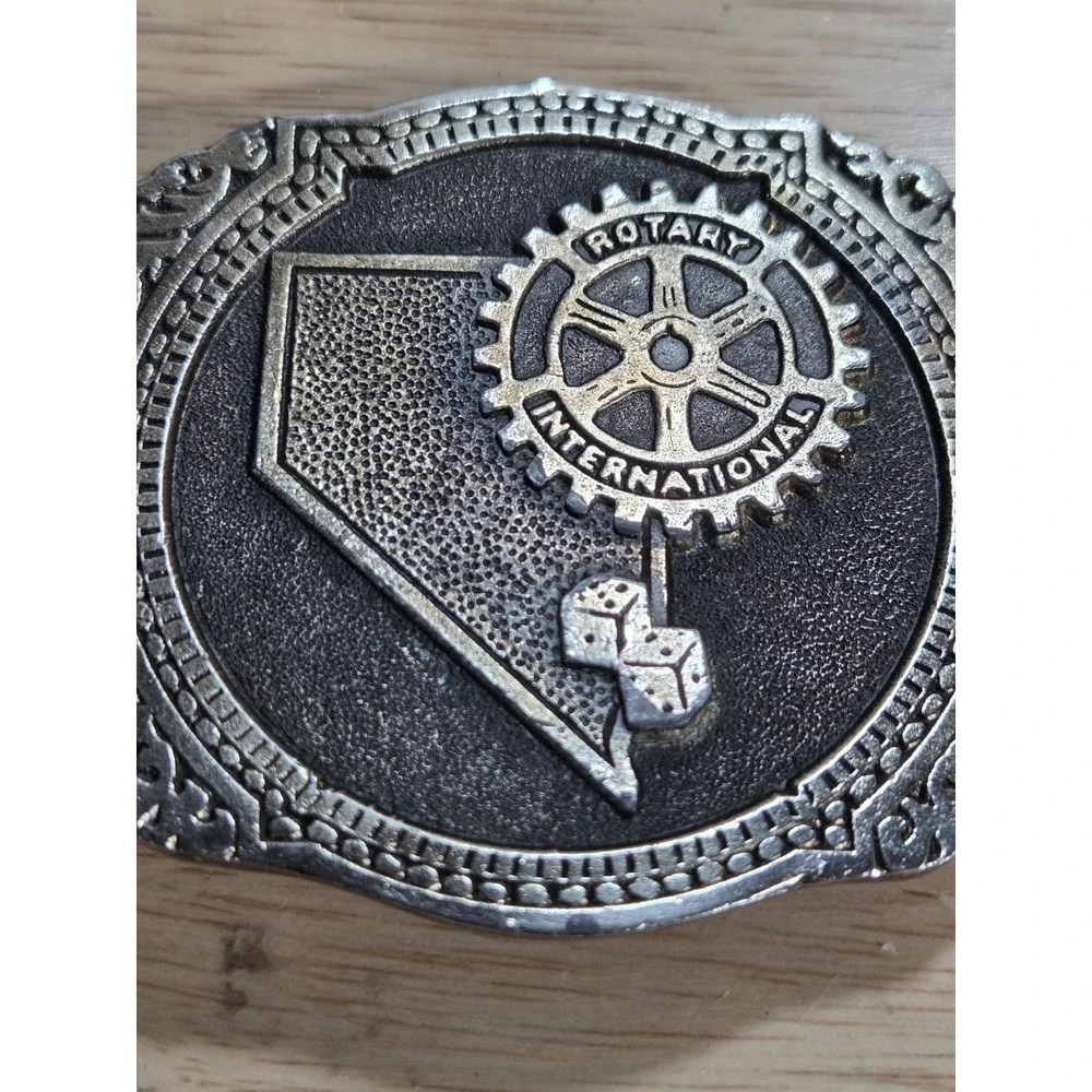 Vintage 1986 Siskiyou Rotary International Nevada Dice Belt Buckle USA Silver